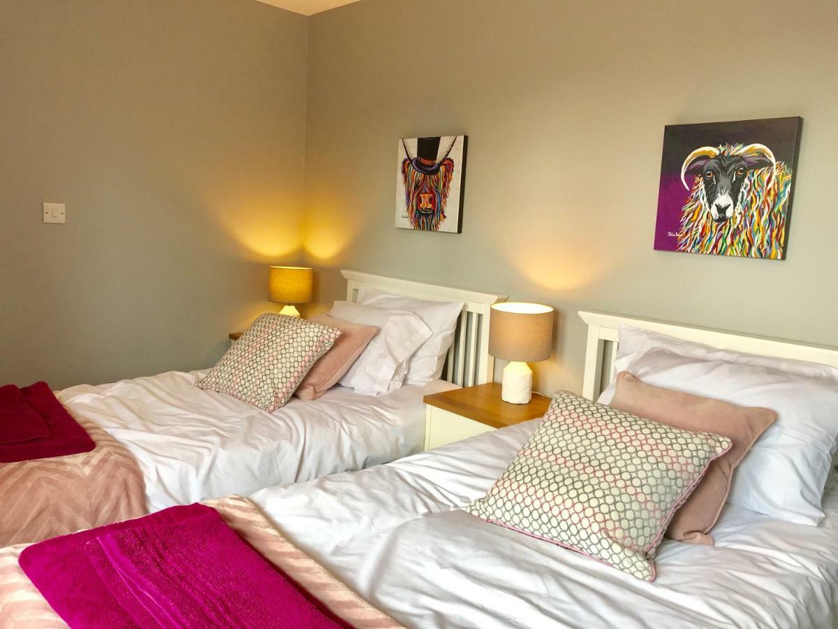 Hunters Lodge Exeter, Free Parking, Country Views, Great Wi-Fi, Large Garden Poltimore Ngoại thất bức ảnh